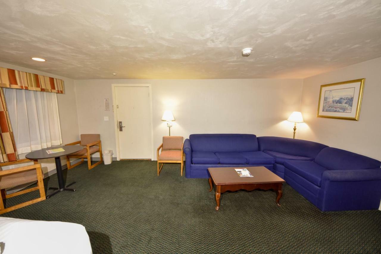 Cape Sands Inn West Yarmouth Εξωτερικό φωτογραφία
